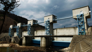 Here’s How Engineers Dream of Stopping Tsunamis<em></em>